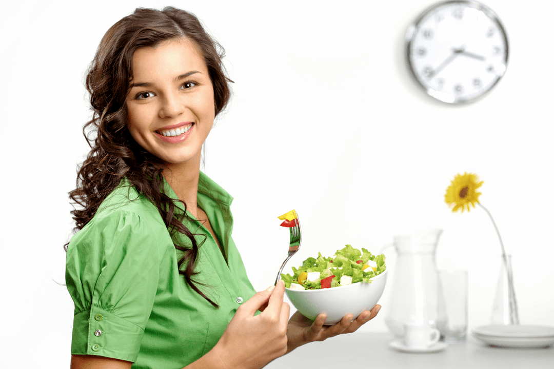 вживання овочевого салату на дієті за групою крові